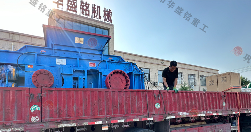 華盛銘廠家的對輥制砂機怎么樣？市場價一臺多少錢？